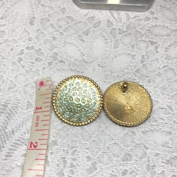 VINTAGE round textured circular enamel dressy statement earrings antiqued look. - Picture 5 of 7